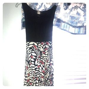 Studio 1940 accordion style dress